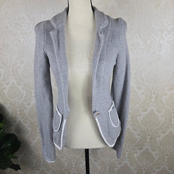 Anthropolgie MOTH Blakely Knit Blazer Size Small Gray White Trim 1 Button Close - Picture 9 of 15